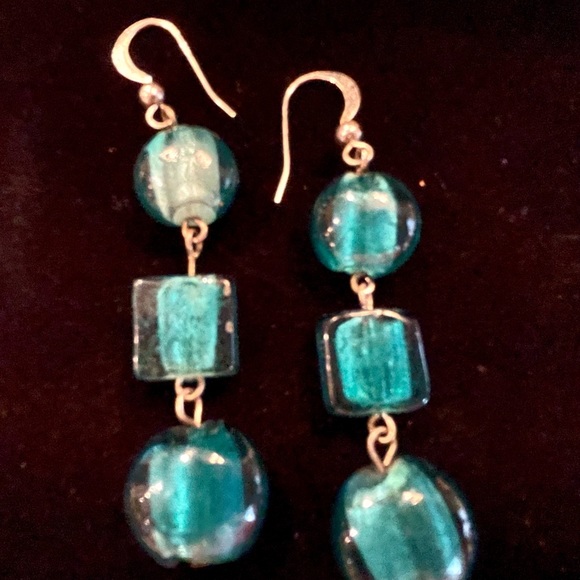 Teal beaded earrings - Picture 2 of 3